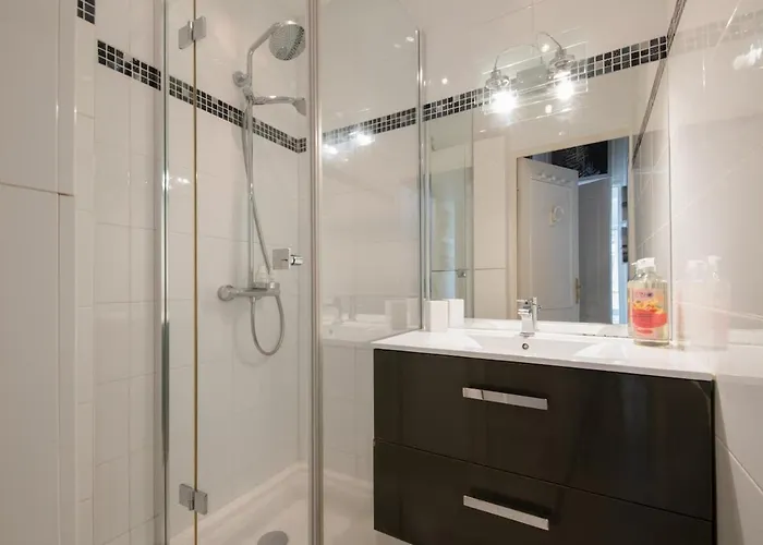 Charmante Maison Provençale, Résidence Avec Piscine Appartement *