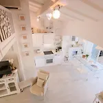 Charmante Maison Provencale, Avec Piscine *