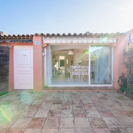 Charmante Maison Provencale, Avec Piscine *